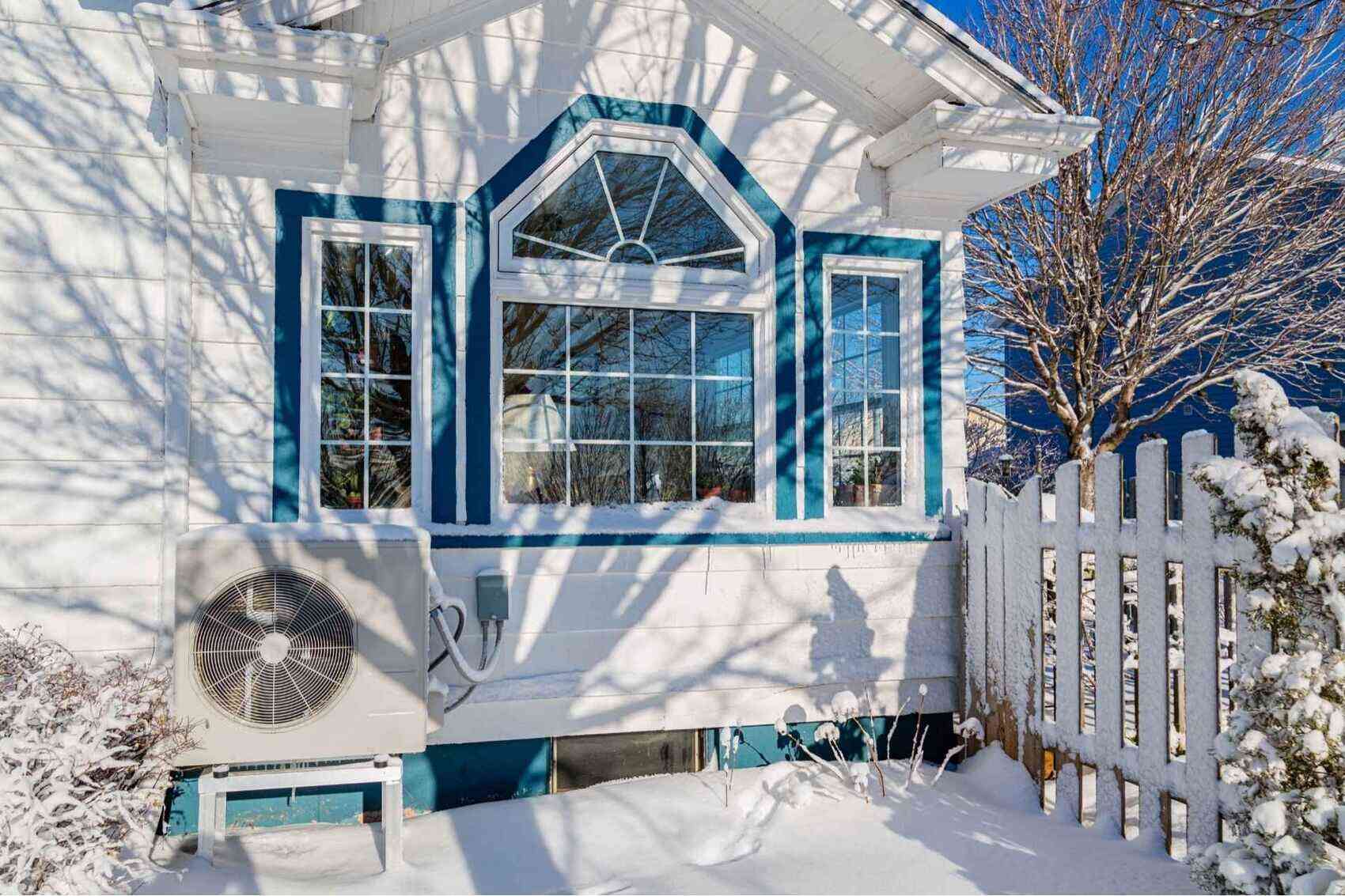 An Air-to-Air Heat Pump Unit Outside a Home - LG Home Comfort