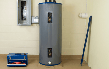 Certified-expert-installing-water-heater-for-efficient-heating-in-Brampton-ON-LG-Home-Comfort