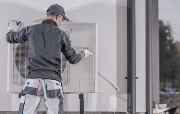 Certified-technician-installs-heat-pump-ensuring-home-comfort-in-Brampton-ON-LG-Home-Comfort