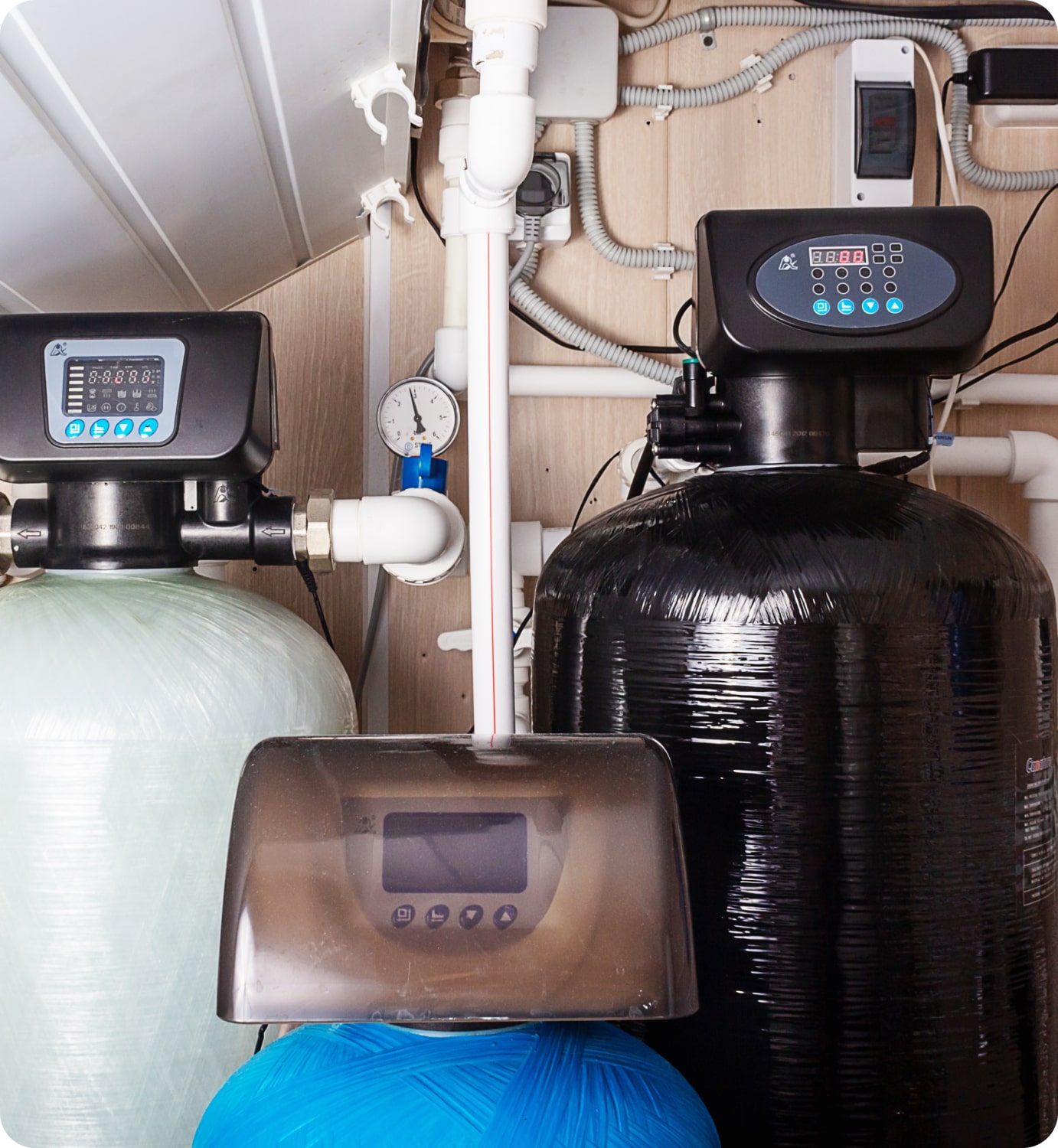 Installing-water-softener-system-for-better-quality-in-Fergus-ON-home-LG-Home-Comfort
