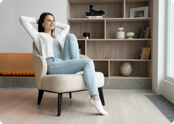 Happy-Brampton-ON-homeowner-enjoying-consistent-heating-after-heat-pump-repair-LG-Home-Comfort