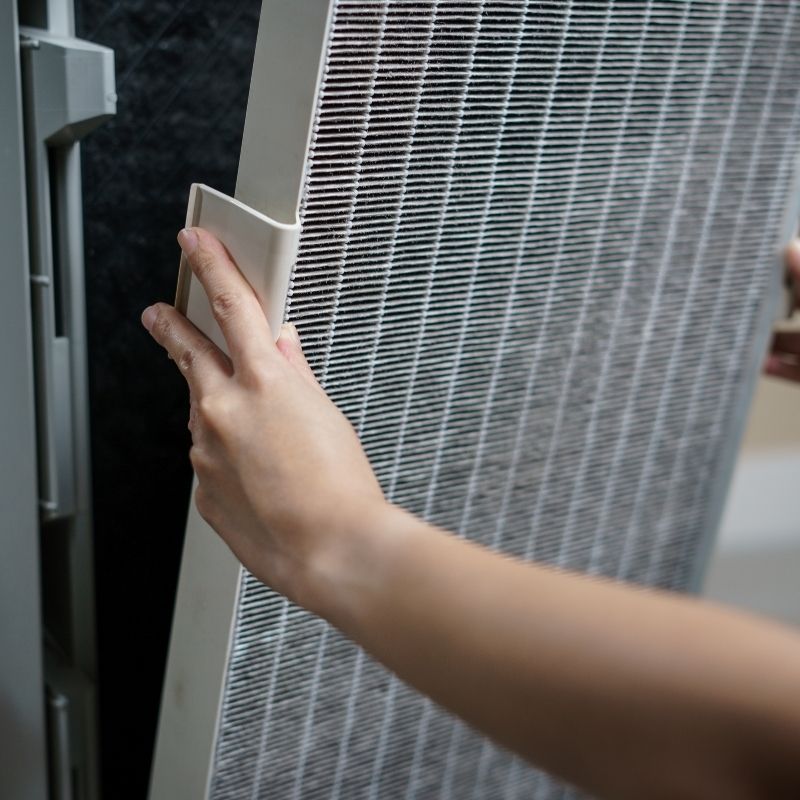 Skilled-installation-of-air-purifier-for-healthier-indoor-air-in-Strathroy-ON-LG-Home-Comfort