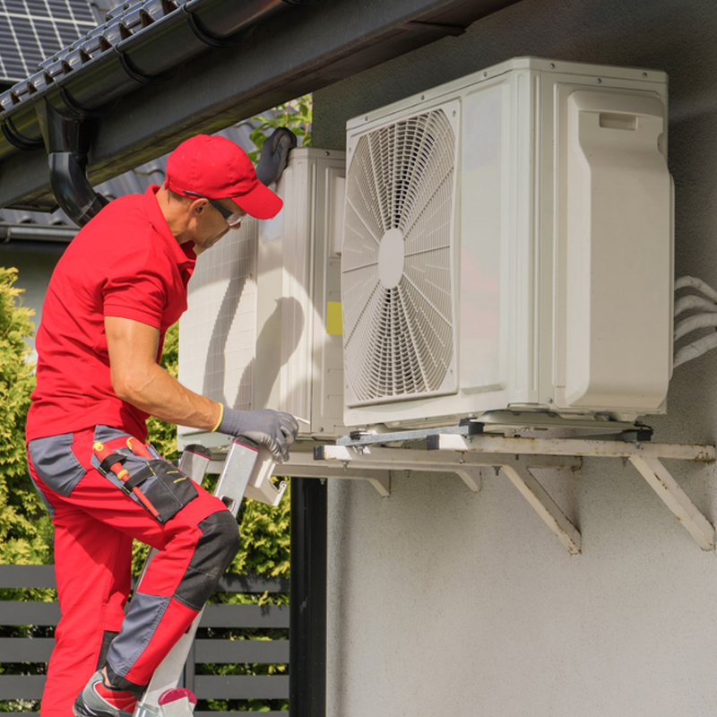 Certified AC technician replacing faulty parts in Strathroy ON LG Home Comfort