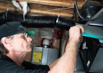 Air Purifier Maintenance in Ottawa